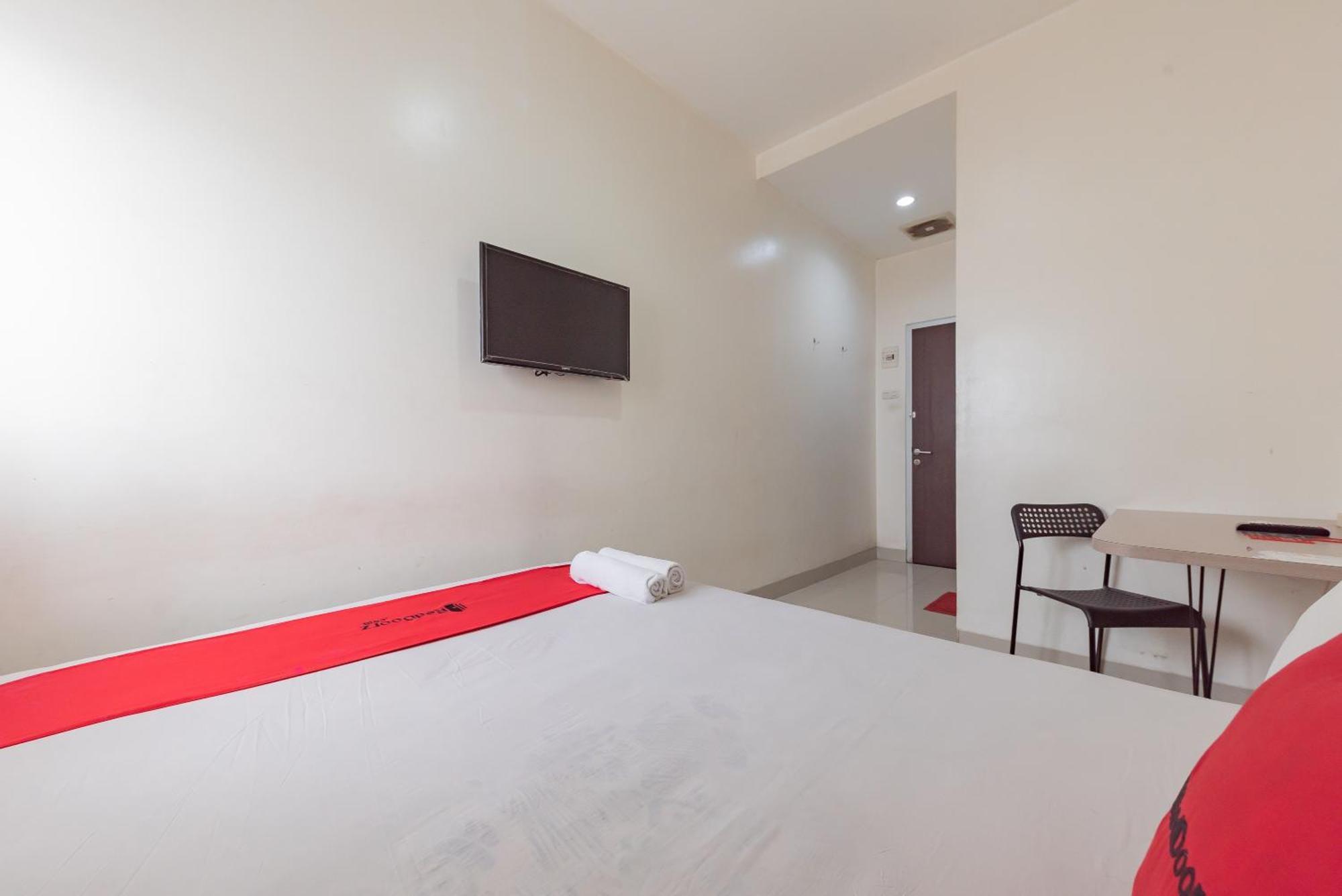 Hotel Reddoorz @ Malabar Street à Bandung Extérieur photo