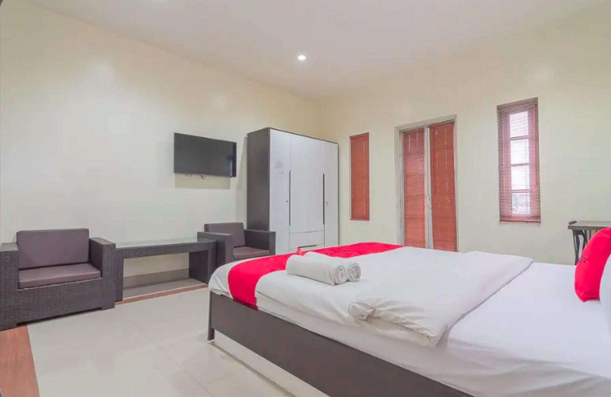 Hotel Reddoorz @ Malabar Street à Bandung Extérieur photo