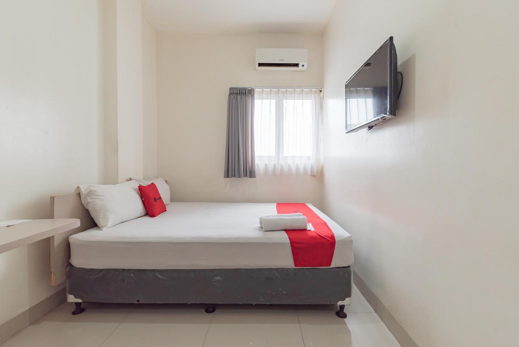 Hotel Reddoorz @ Malabar Street à Bandung Extérieur photo